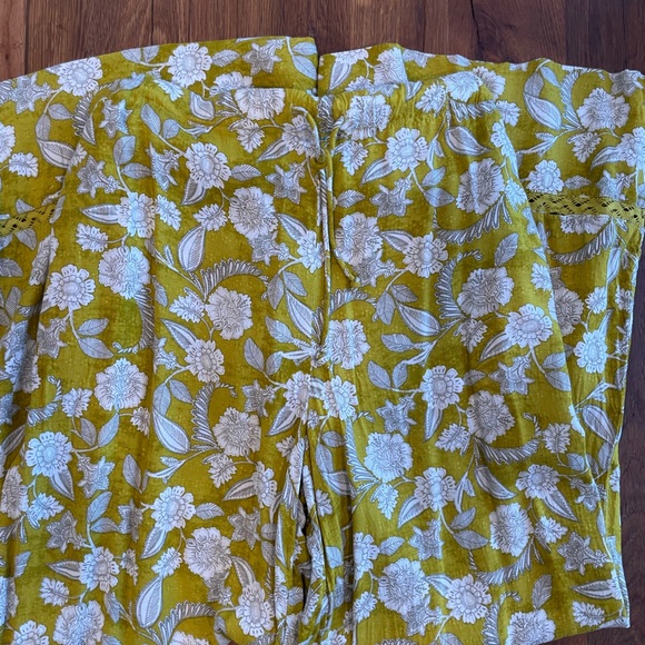 Amuse Society - Floral Pants Set - Picture 3 of 8